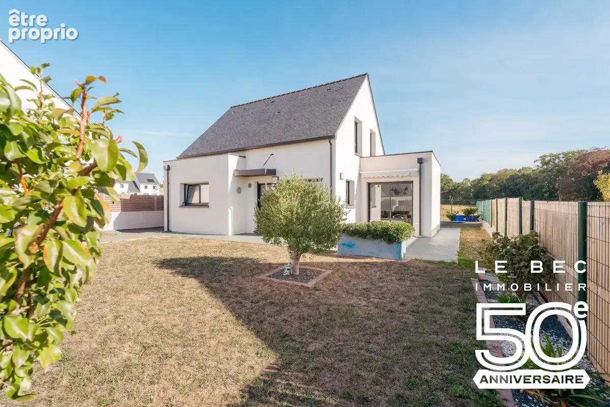 Photo Maison à Plougoumelen au prix de 506 820€