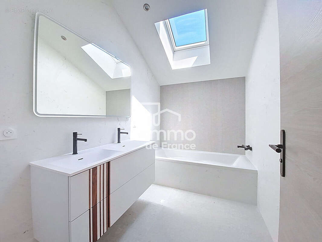 Maison à JONZIER-EPAGNY