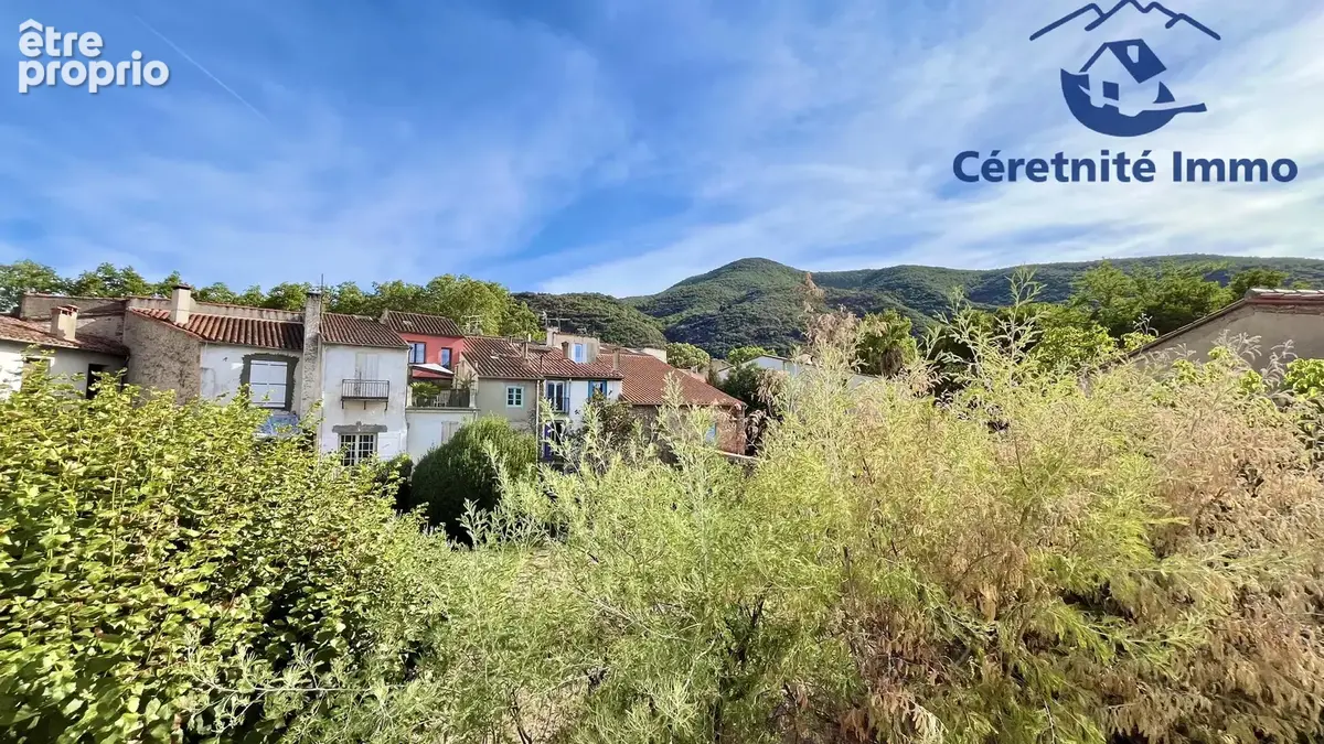 Appartement 4 pièces 48 m² à vendre à Ceret (66400) - photo 2
