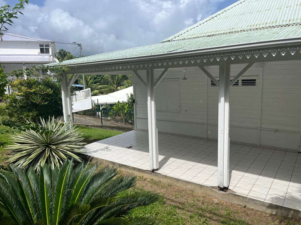 Maison à SAINT-JOSEPH