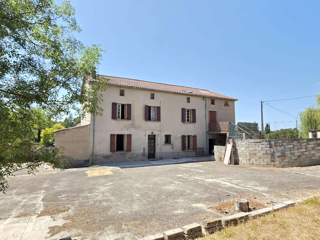 Bel ensemble immobilier - photo 2