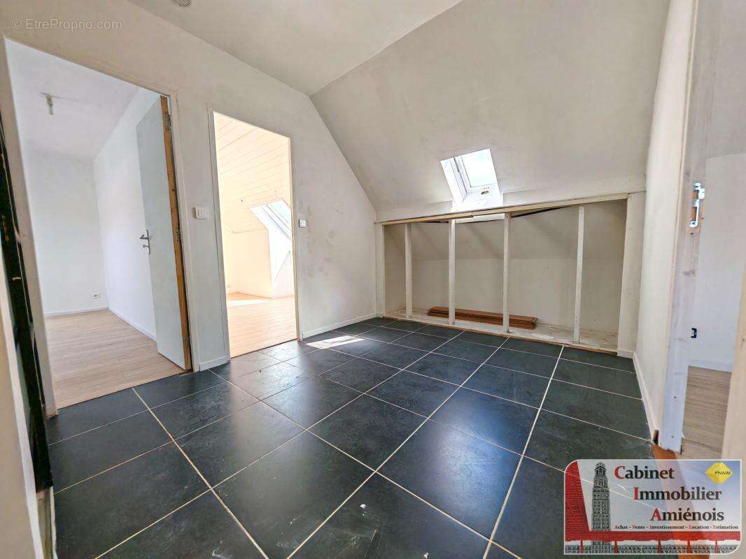 Flesselles : Pavillon individuel 110m2 avec 3 chambres et ja - photo 12