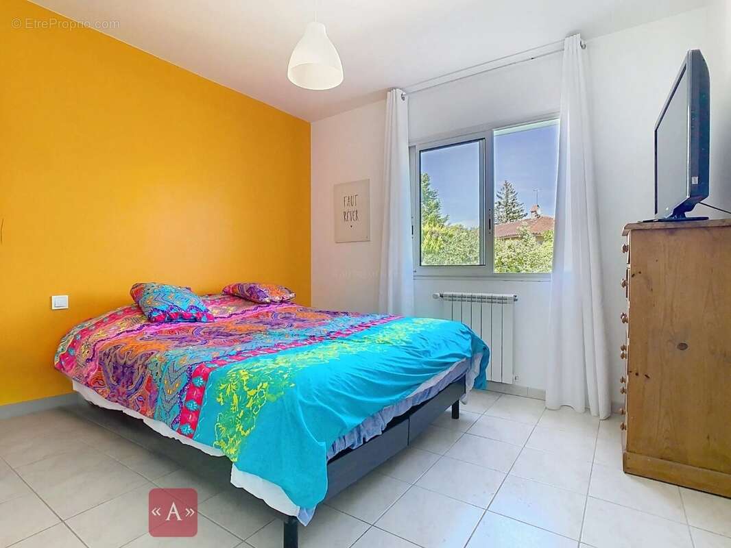 Maison à SAINT-SULPICE