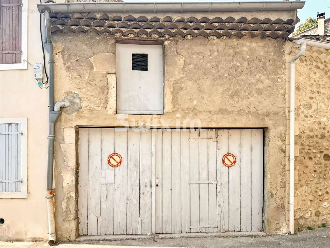 Garage 74m2 - centre ville - photo 4