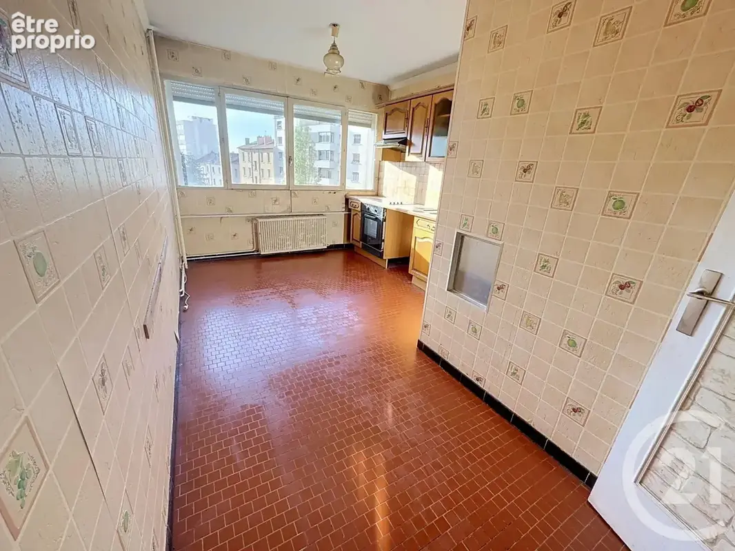 Appartement 4 pièces 82 m² à vendre à Lyon-7e (69007) - photo 5