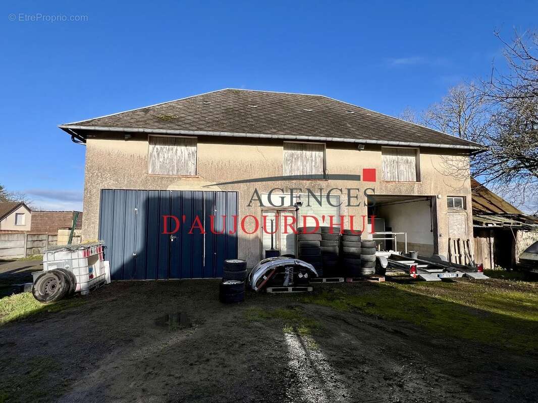 Maison à LE BENY-BOCAGE