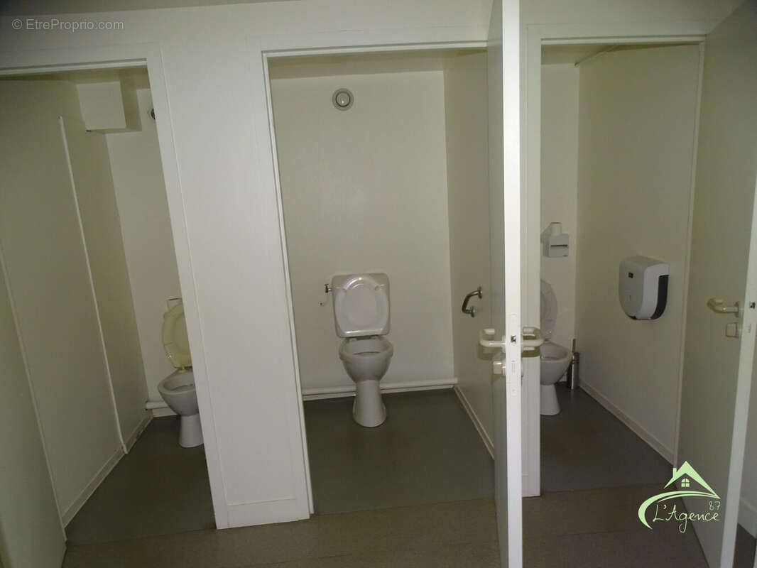 Commerce à SAINT-JUNIEN