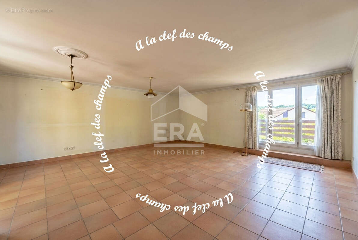 Maison à GIF-SUR-YVETTE
