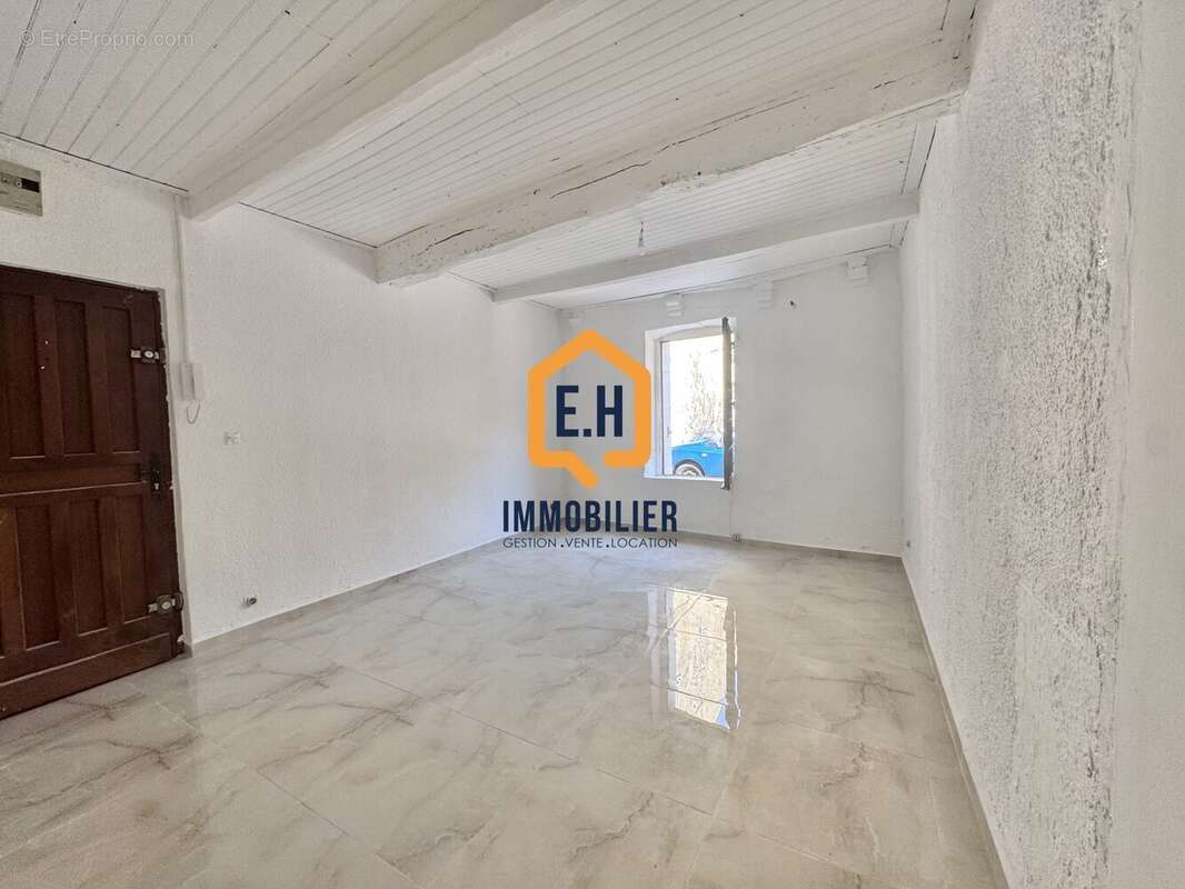 Appartement 22 m² à La Seyne-Sur-Mer  - photo 3