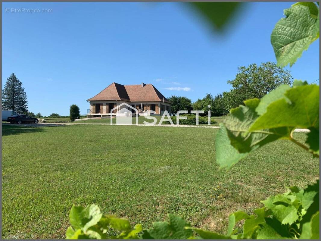 Photo 1 - Maison à POMPORT