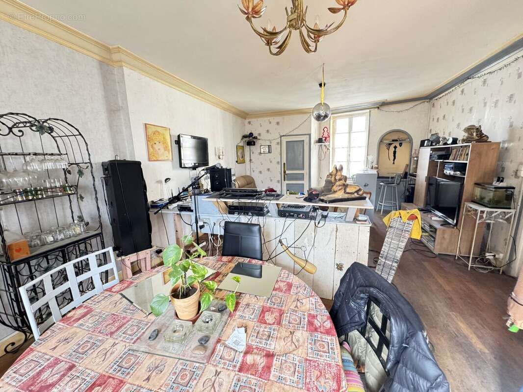 Appartement à MONTLUCON