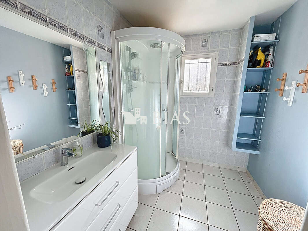 Maison à ROCQUEMONT