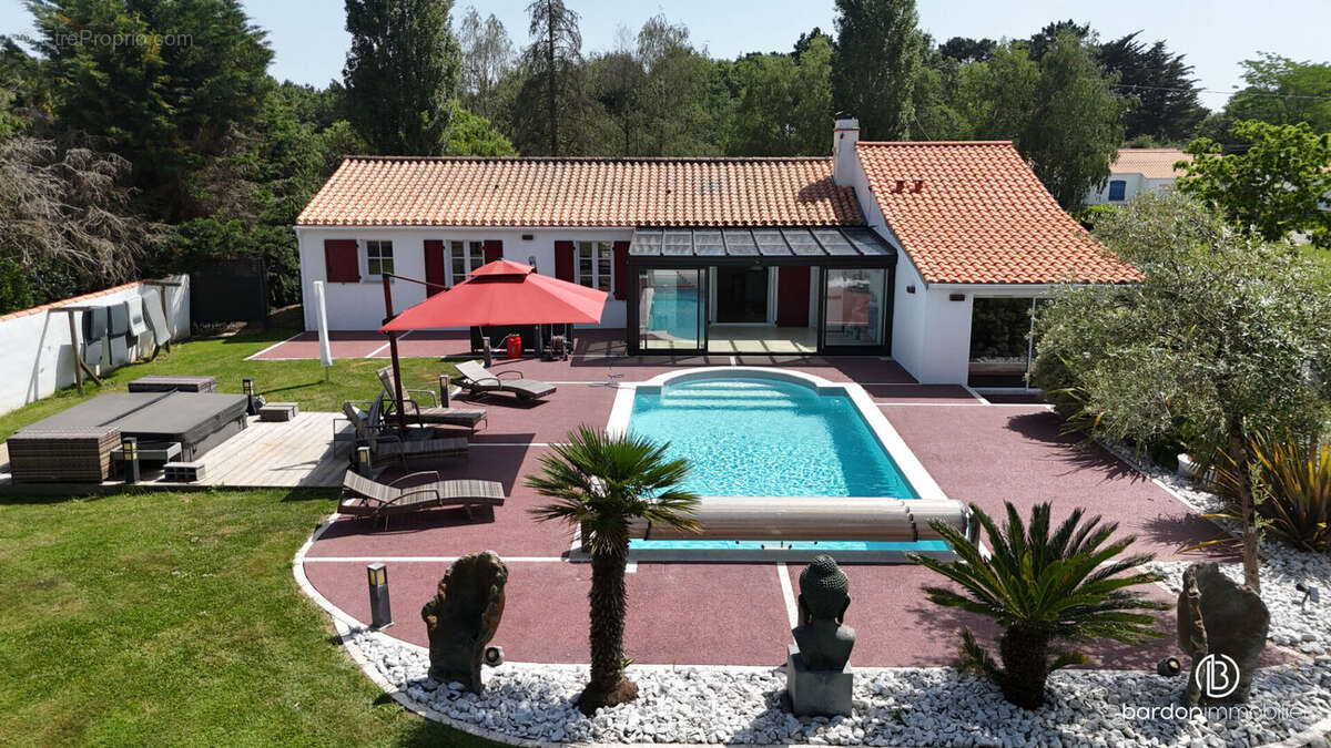 Maison 7 pièces - 150 m² - Saint Gervais - photo 2