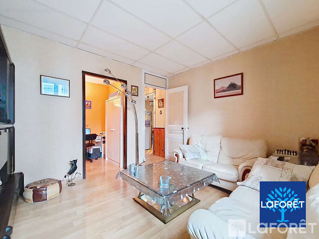 Appartement à OULLINS