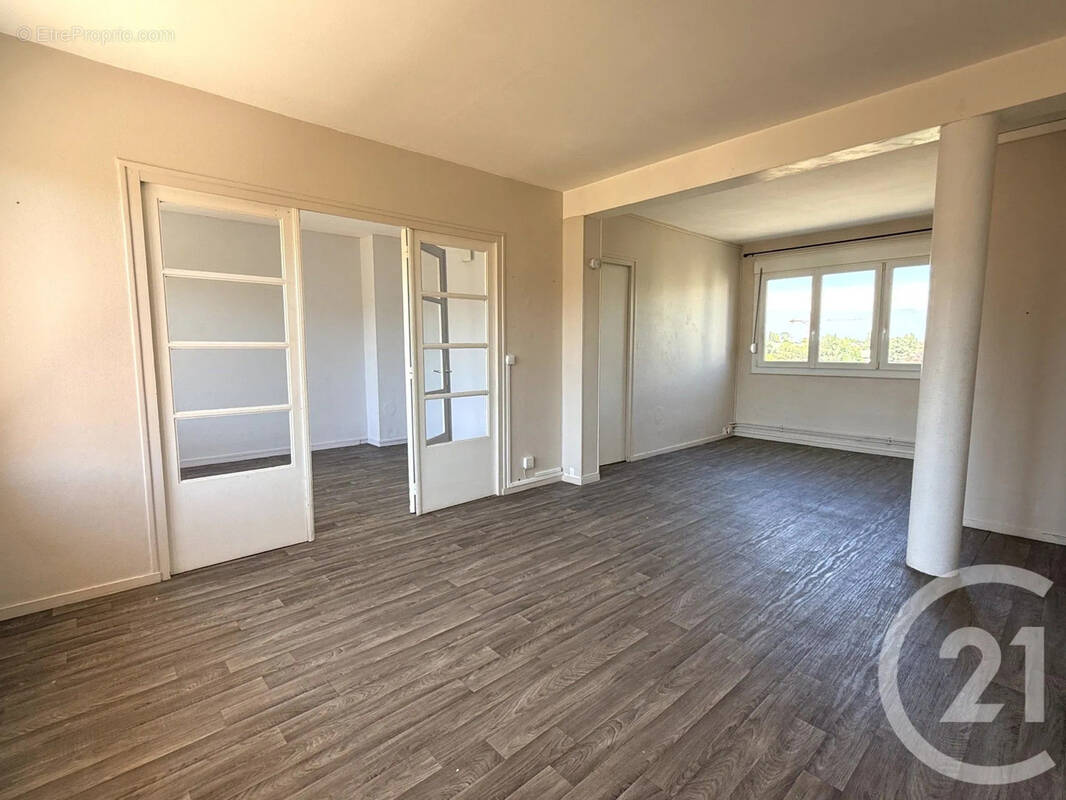 Appartement à SAINT-QUENTIN