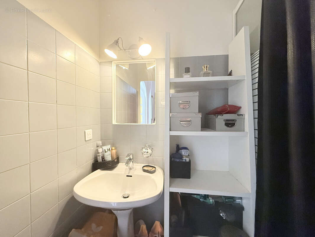 Appartement à CARQUEIRANNE