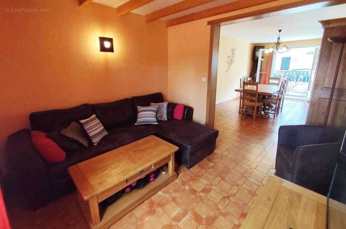 Maison 98 m² à Axat  - photo 10