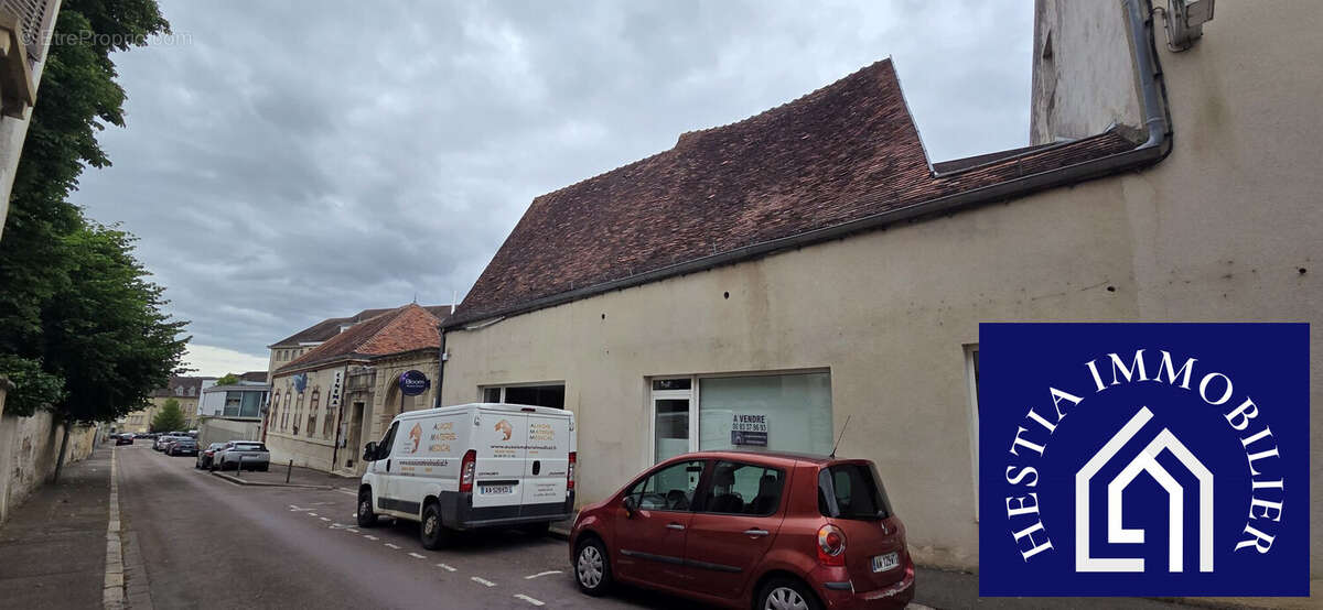 Appartement 209 m² à Semur-En-Auxois  - photo 2