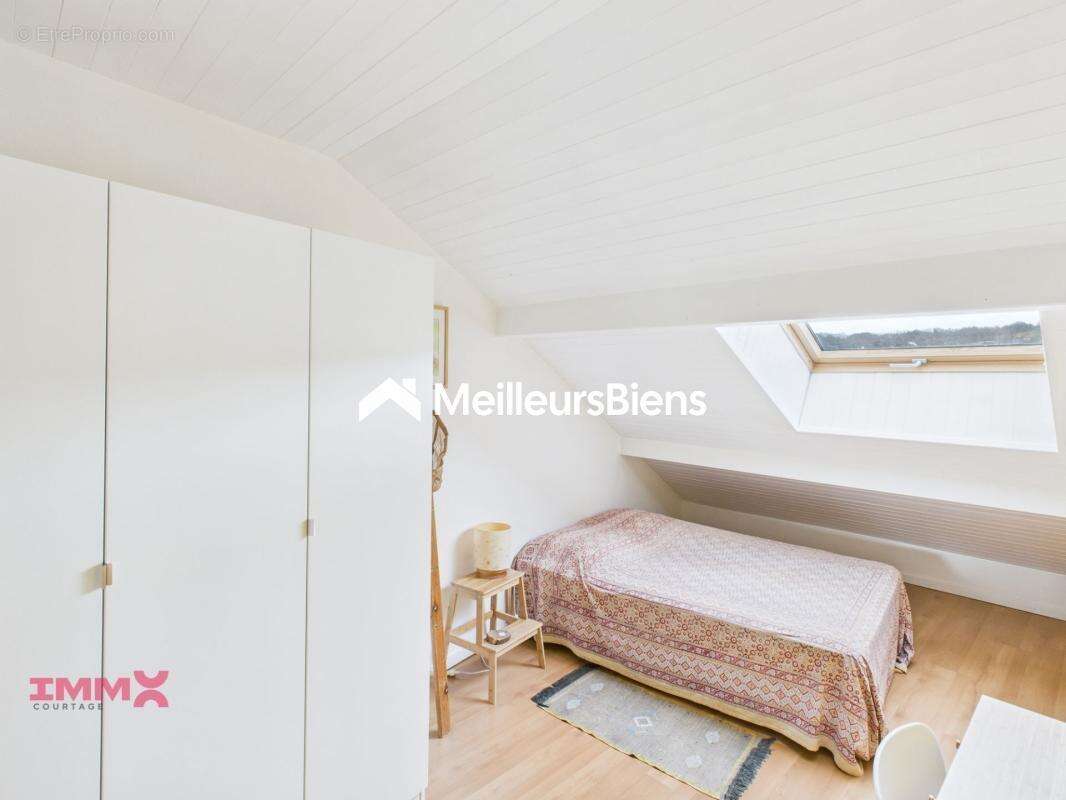 Appartement à LA ROCHE-SUR-FORON