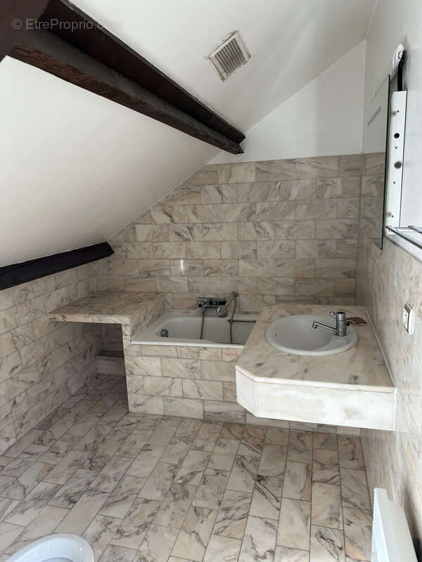 Appartement 88 m² à Saint-Maur-Des-Fosses  - photo 7