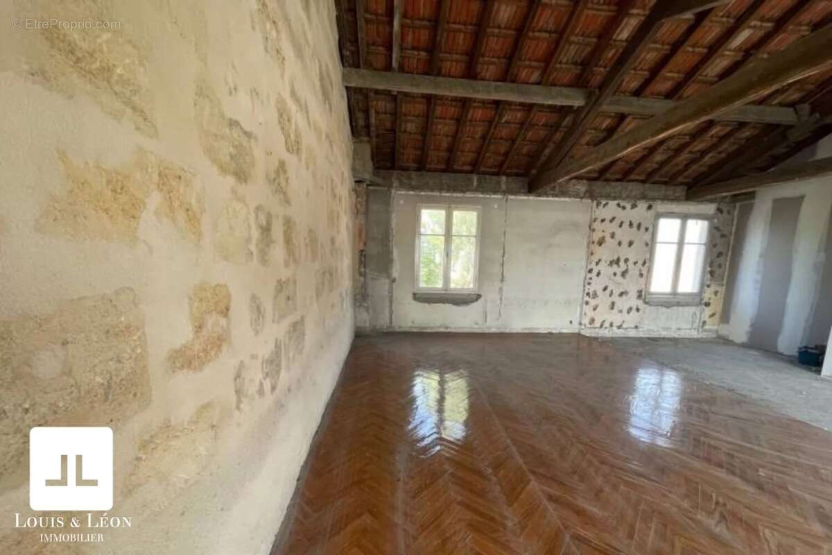 Appartement à BEAUREGARD