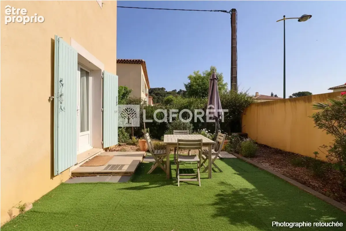 Maison Cuers 4 pièce(s) 115 m2 - photo 12