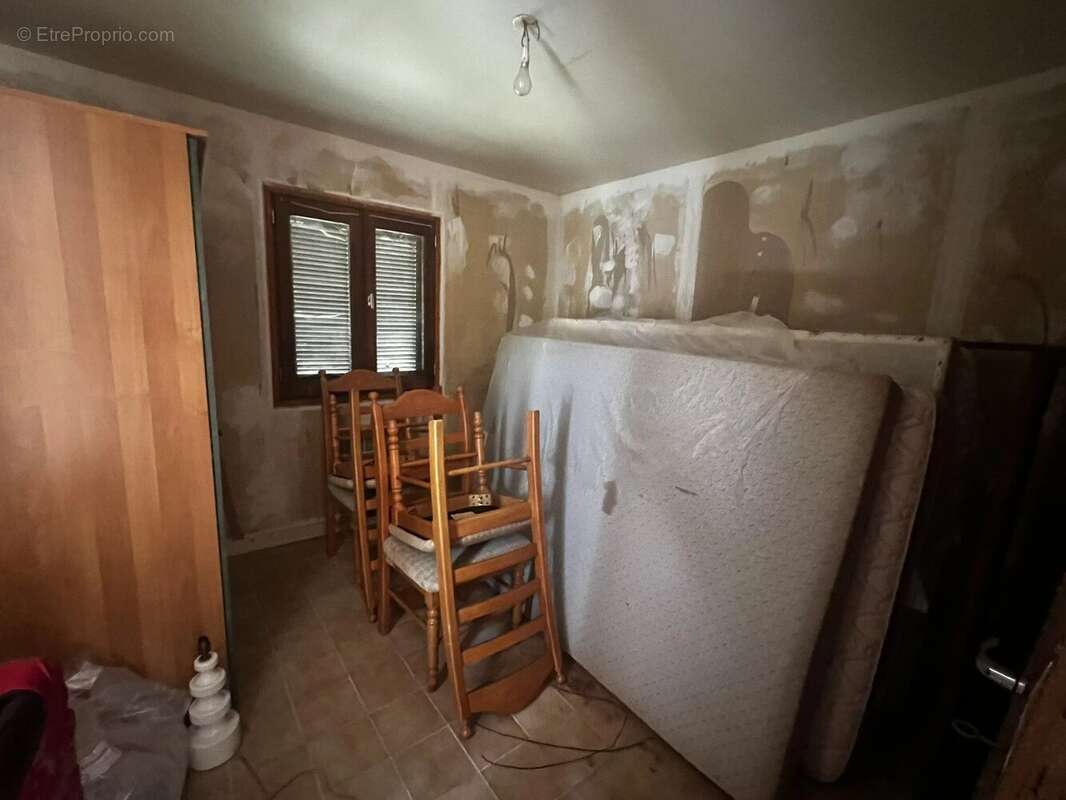 Petite Maison avec travaux à prévoir - idéale maison de vacances - photo 8