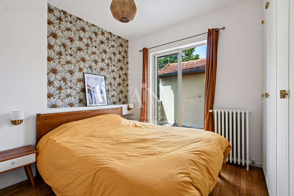Maison à NANTERRE