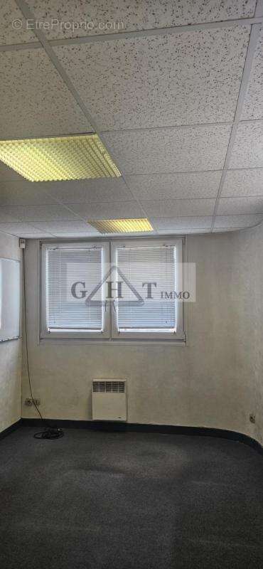 Bureaux 52 m² parc volta - photo 4