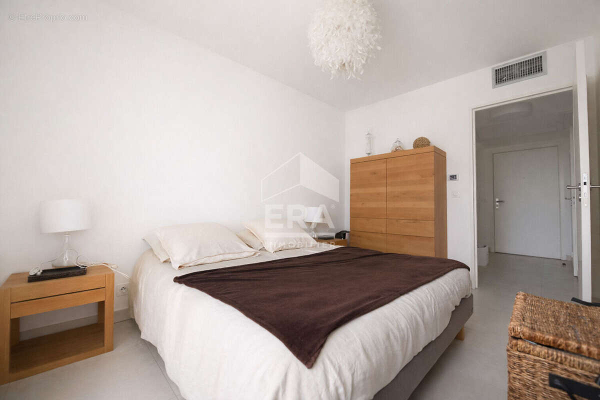 Appartement à MANDELIEU-LA-NAPOULE