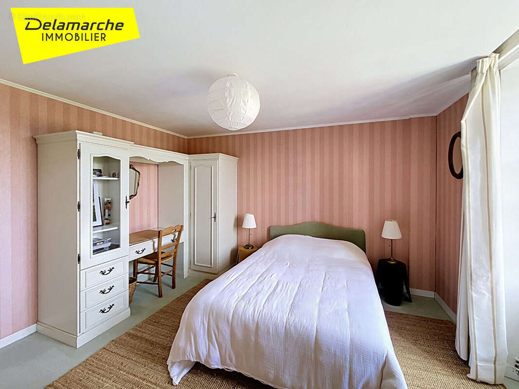 Propriété 13 pièces à vendre  sur parc paysagé de 6500 m² à  SARTILLY BAIE BOCAGE (50530) - photo 12