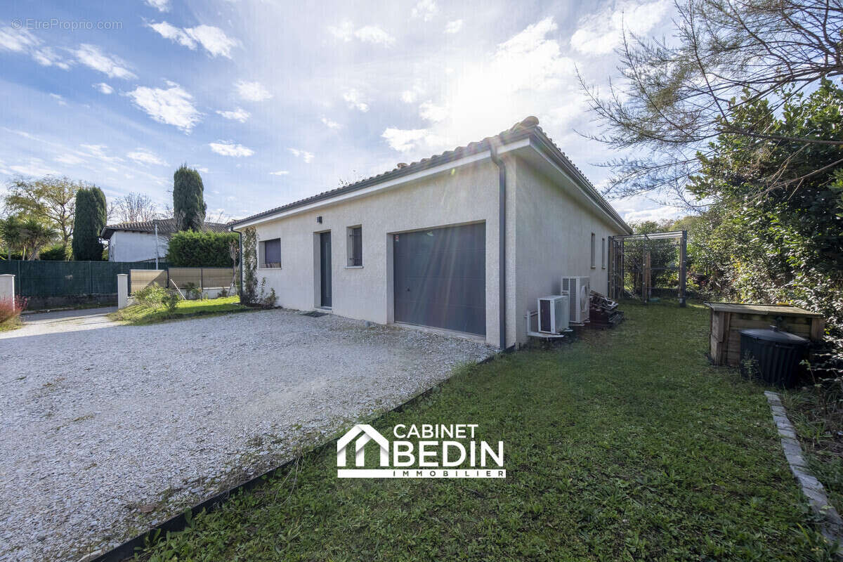 Maison 94 m² à Saint-Orens-De-Gameville  - photo 9