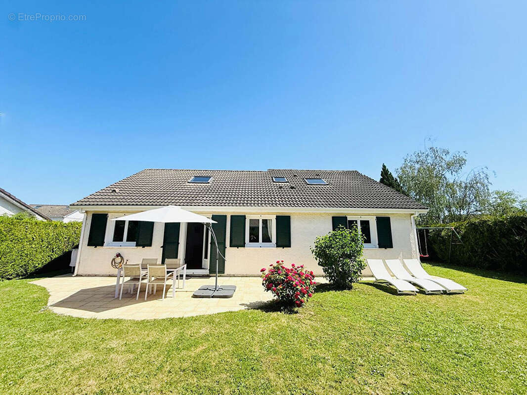 Maison à MAULE