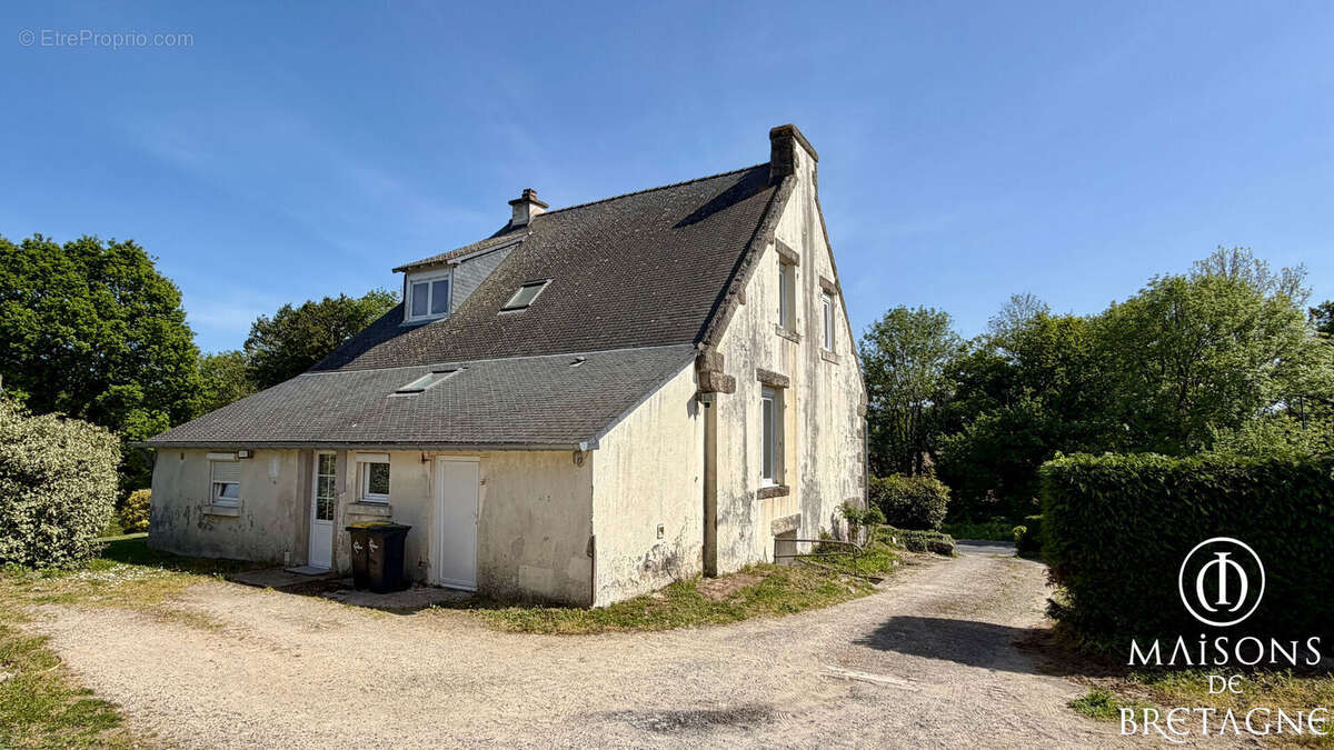 Maison à PONT-AVEN
