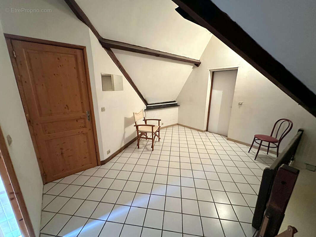 Maison à CHARS