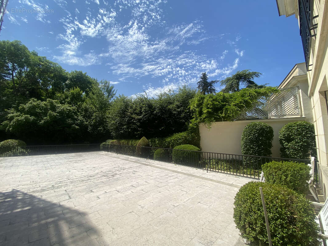 Appartement à VERSAILLES