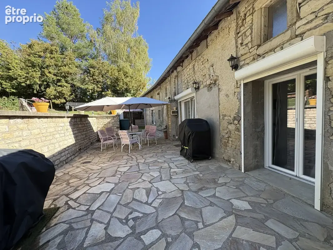 Maison avec dépendances / Remoncourt - photo 11