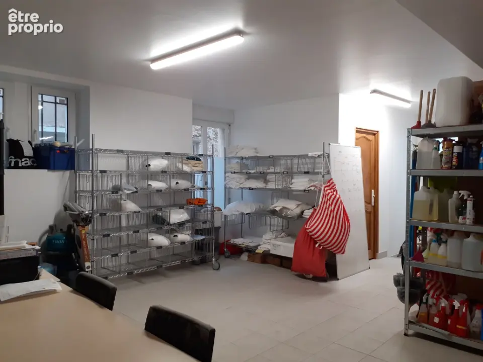 Le Palais, proximité immédiate du port - photo 3