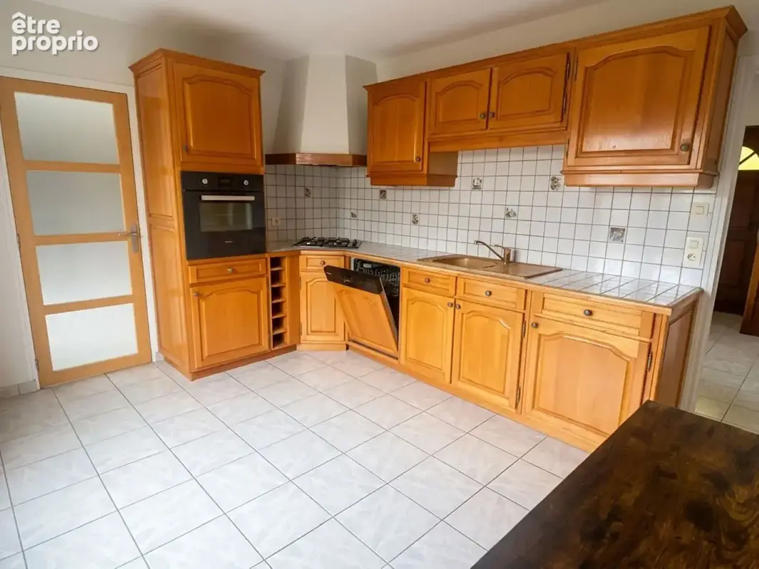 Maison Saint Barthelemy D Anjou 7 pièce(s) 140 m2 - photo 6