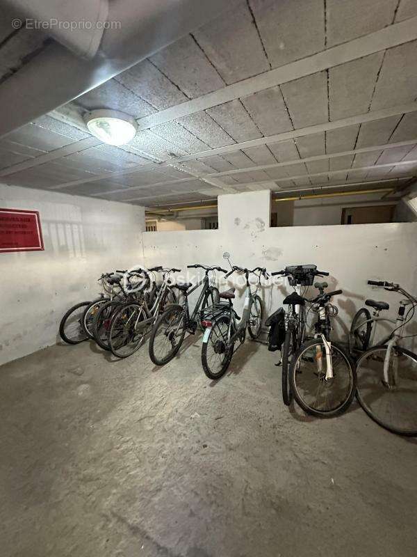 Appartement à LA VALETTE-DU-VAR