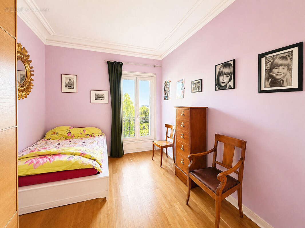 Appartement à PARIS-19E