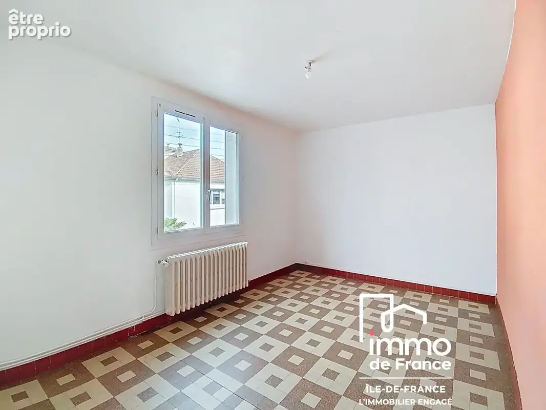 EXCLUSIVITE - Appartement 4  pièces et local à vendre - CHARTRES - photo 9