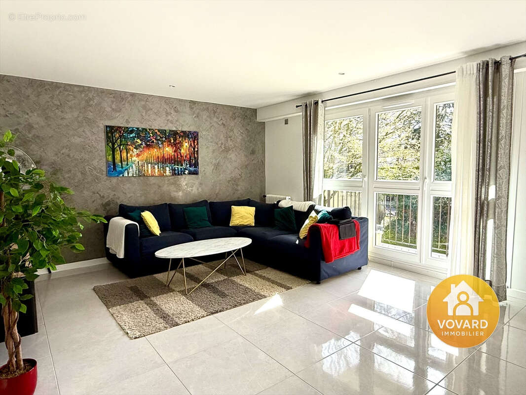 Appartement à SAINT-BRICE-SOUS-FORET