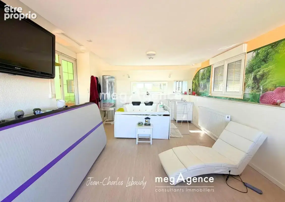 Maison 7 pièces - Bâtiment annexe - photo 8
