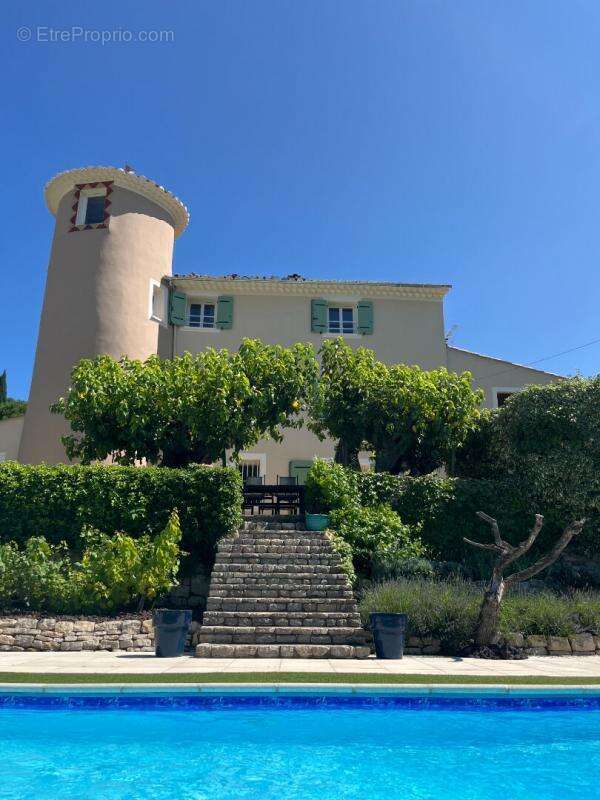 Maison à DRAGUIGNAN