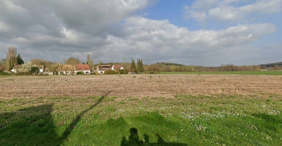 Terrain à VILLECERF