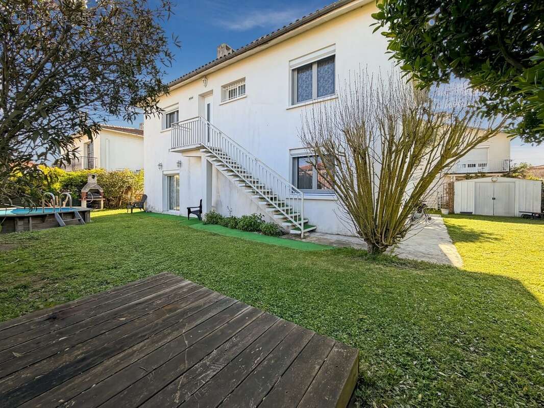 Maison à VILLENEUVE-TOLOSANE