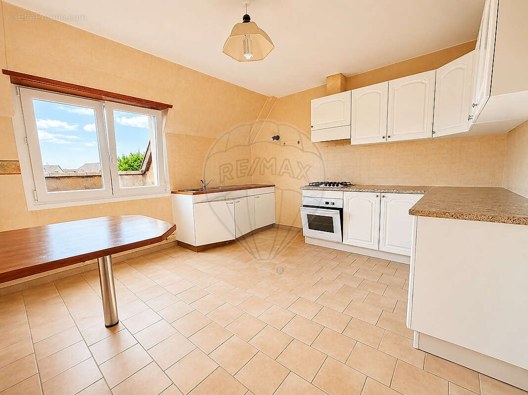 Maison 6 chambre(s) à vendre - photo 2