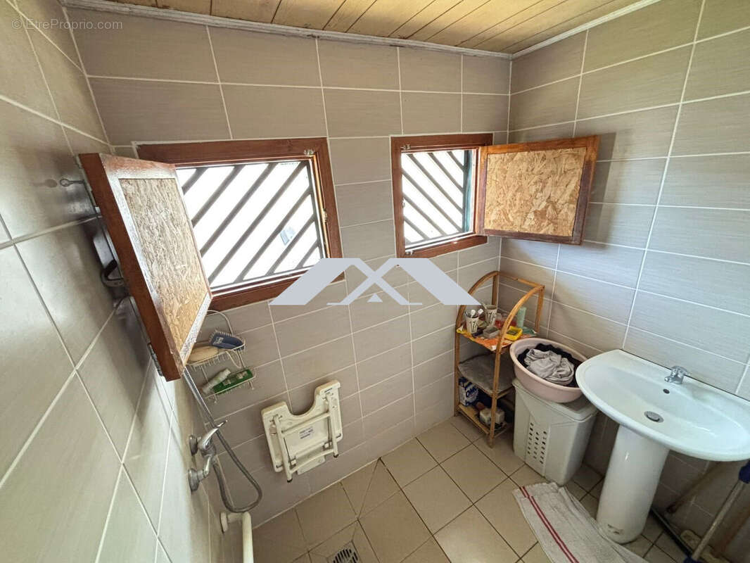 Maison à SAINT-JOSEPH