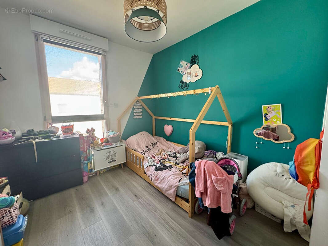 Appartement à MAGNY-LE-HONGRE